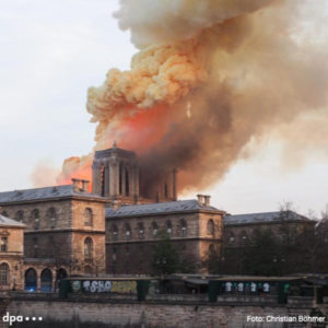 Großbrand in Kathedrale Notre-Dame in Paris