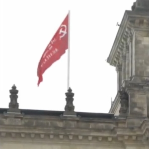 Fake-Videos von Sowjet-Flagge auf Reichstag