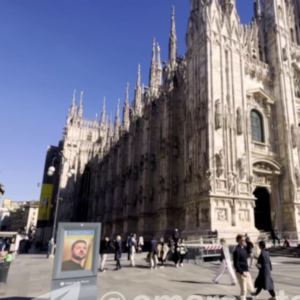 Plakat von "schnupfendem" Selenskyj in Mailand? Video gefaked || MIT VIDEO