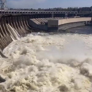 Veraltete Videos von Staudamm am Dnipro || MIT VIDEO