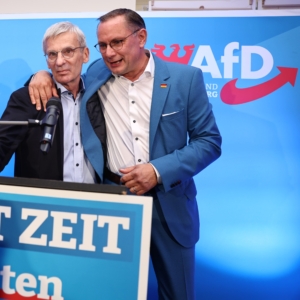 AfD holt Sperrminorität in Brandenburg